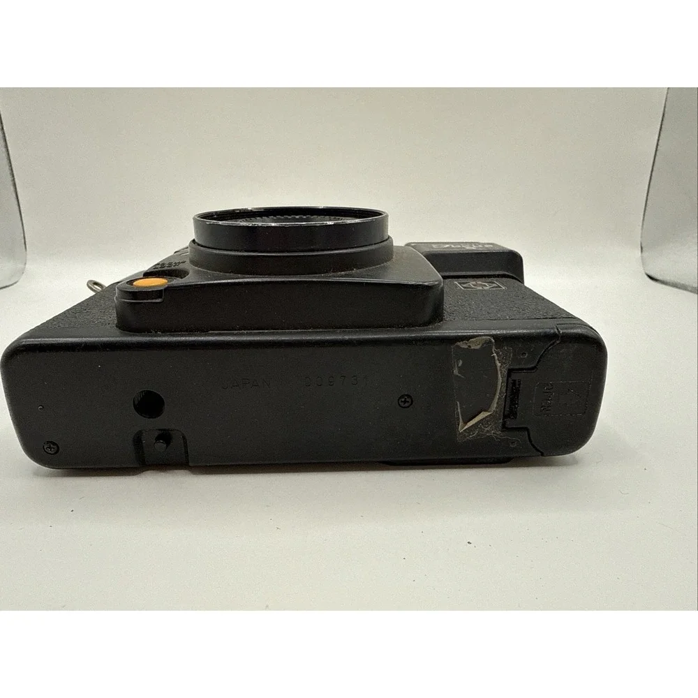 Yashica Auto Focus S 35mm Film Camera with 38mm f/2.8 Lens - Vintage PARTS